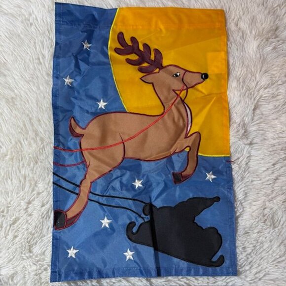 Set of 2 Jetmax Interntl Poinsettia & Reindeer Christmas Nylon Christmas Flags - Picture 8 of 13